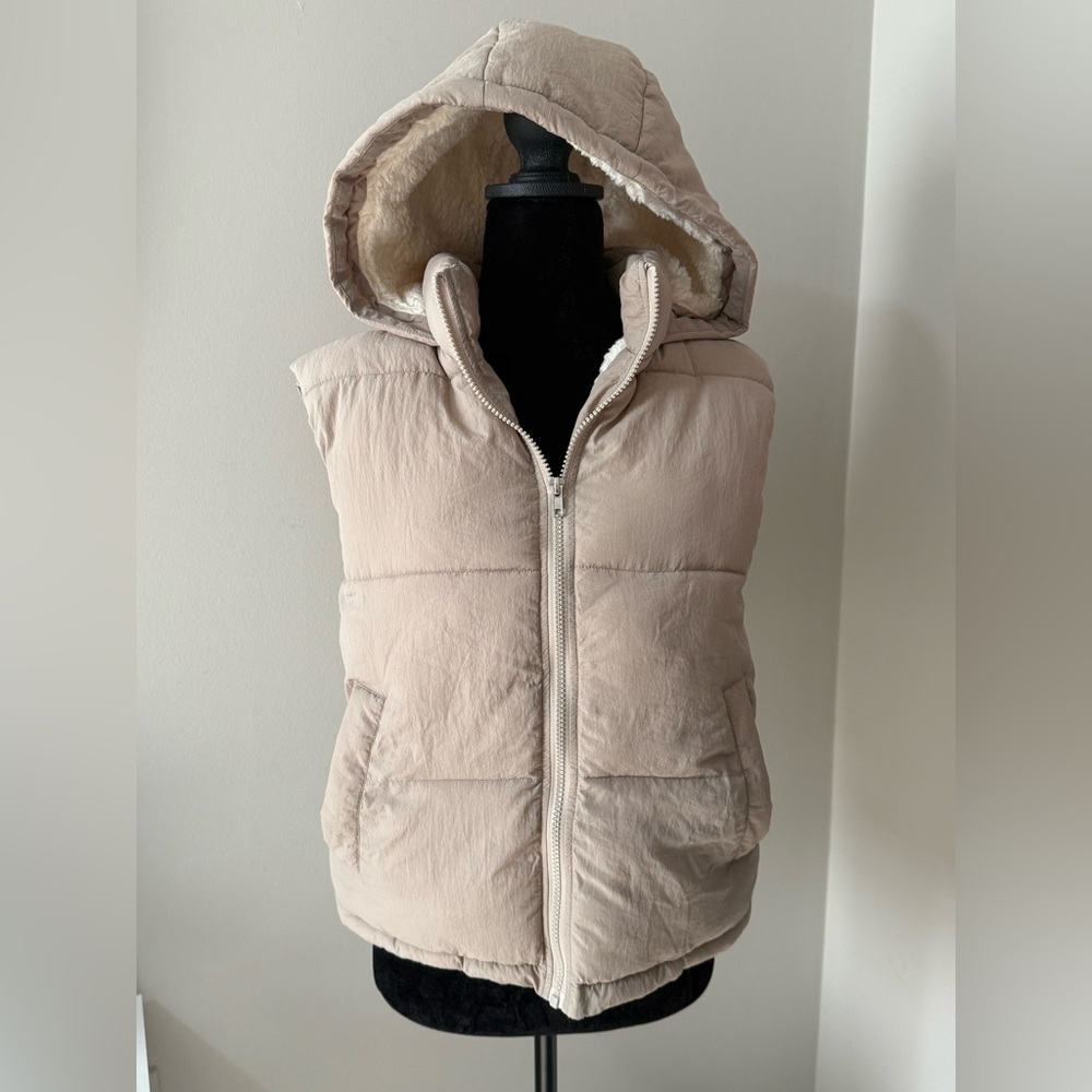 Fashion nova fleece lined vest